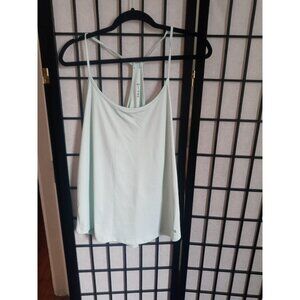 Under Armour Tank Top White Size Large Activewear Yoga Workout Running Lightweig